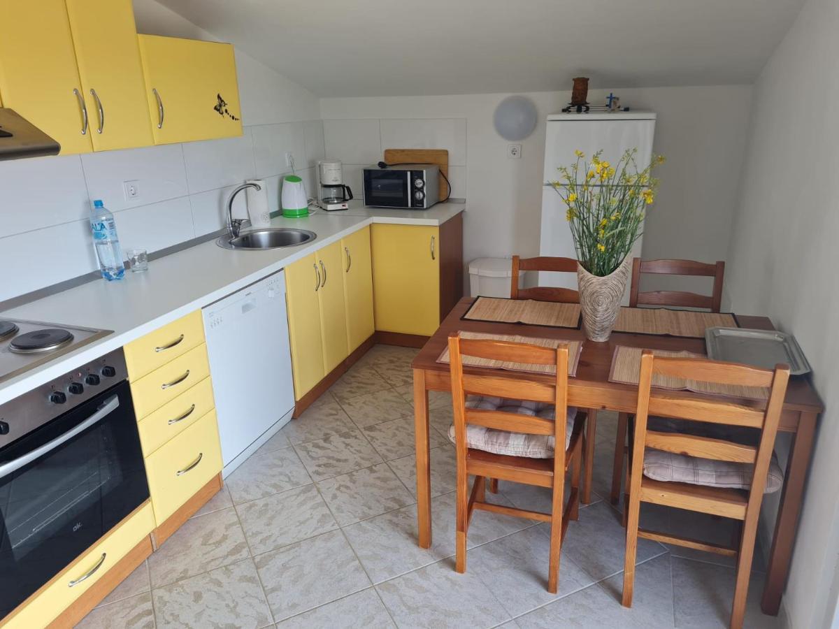 Villa Mena Вир Екстериор снимка