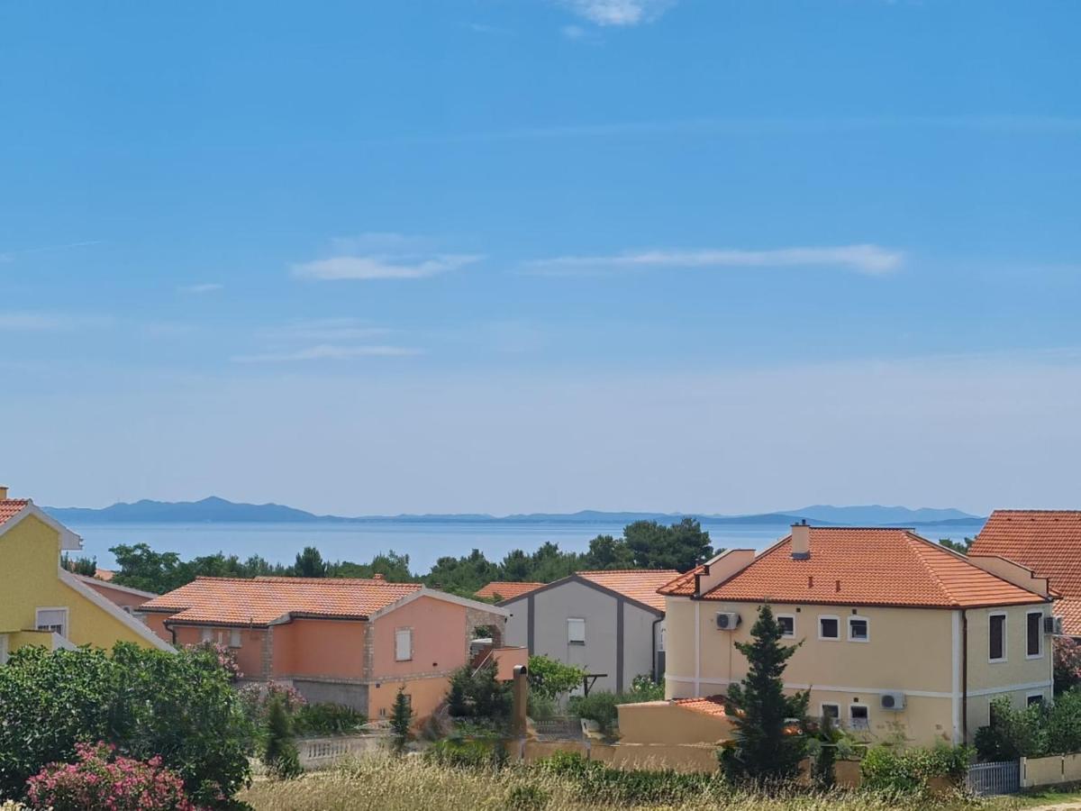 Villa Mena Вир Екстериор снимка